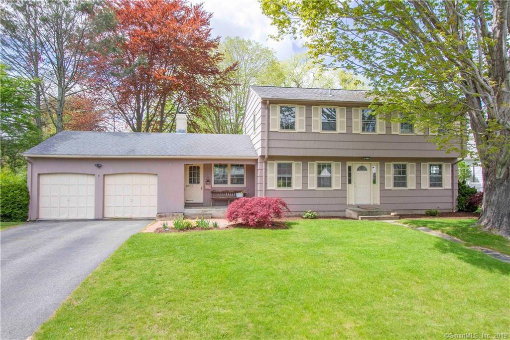 4 Meadowood Lane - Photo 1