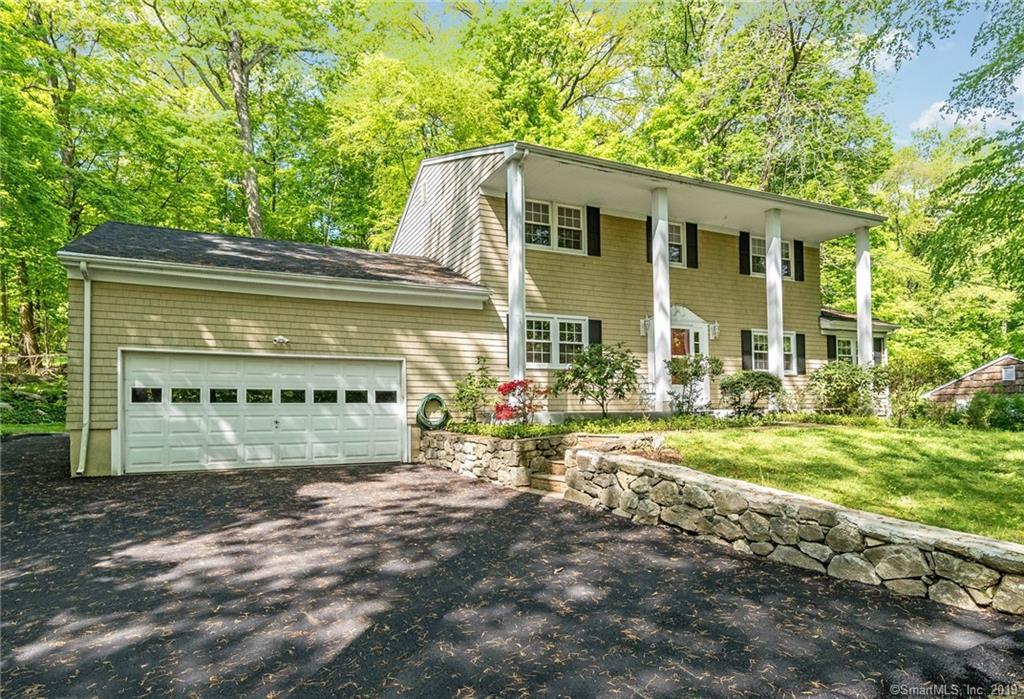 79 Rockridge Lane - Photo 1