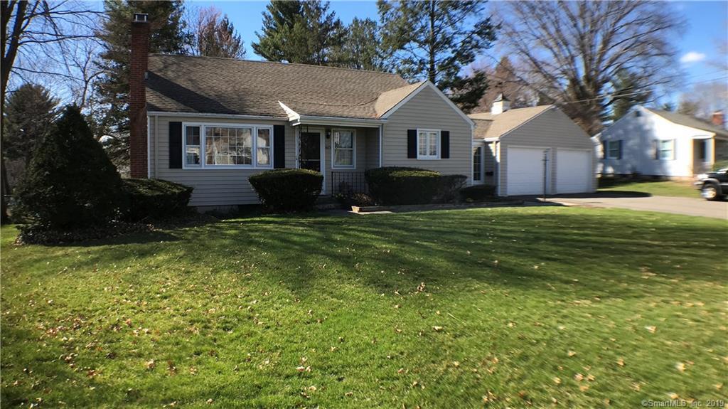 605 Maple Street - Photo 1