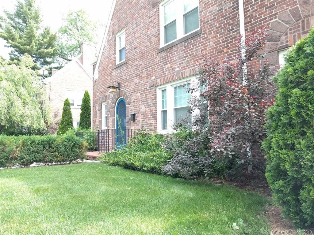 82 Van Buren Avenue - Photo 1
