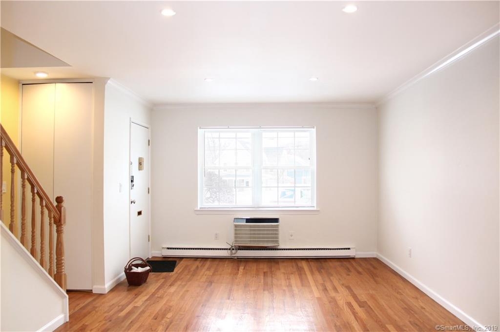 287 Hamilton Avenue - Photo 1