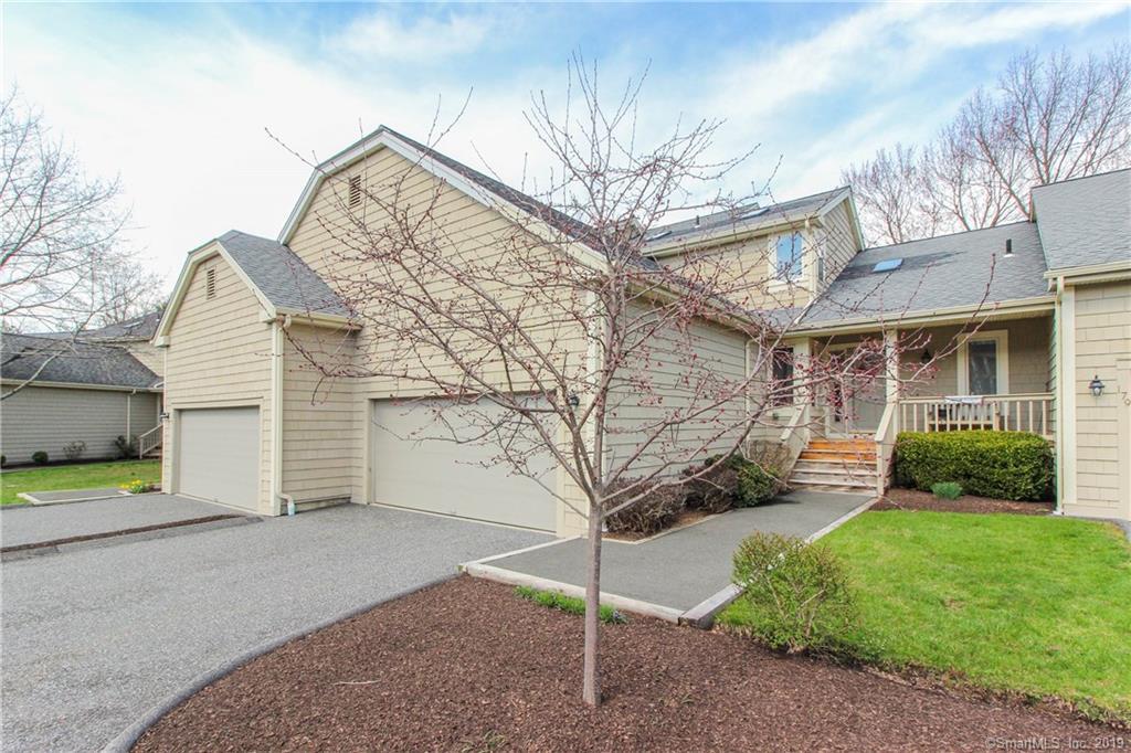 12 Boulevard Drive - Photo 1