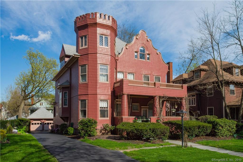 726 Prospect Avenue - Photo 1