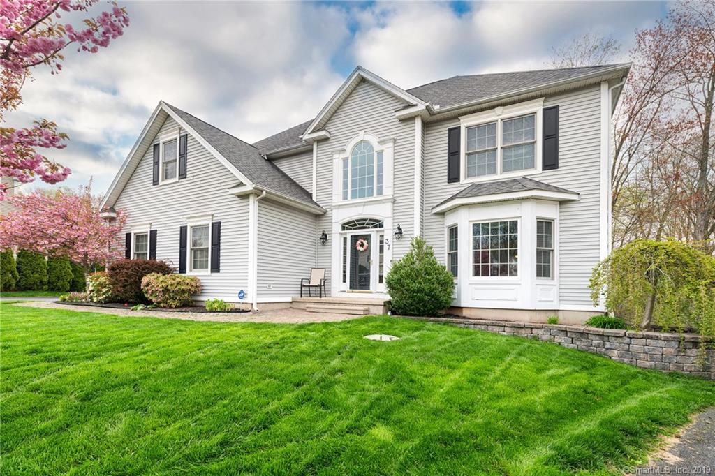 37 Sovereign Ridge - Photo 1