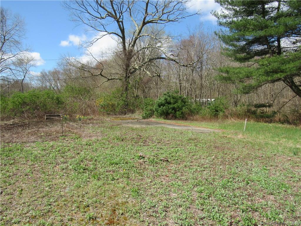 513 Canterbury Road - Photo 1