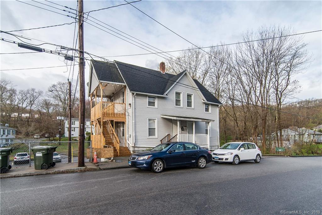 56 Saint Regis Avenue - Photo 1