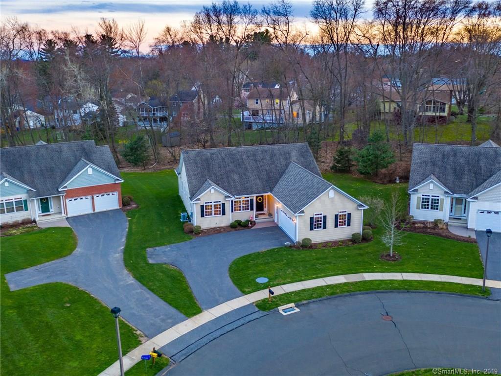 107 Lavender Lane - Photo 1