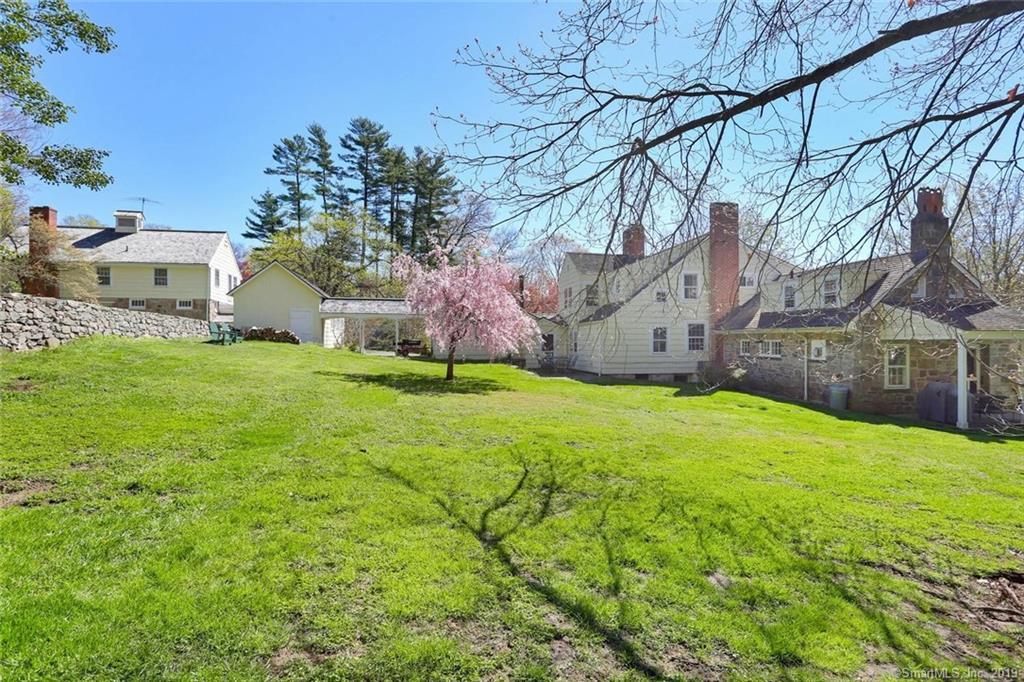 4 Beacon Hill Lane - Photo 1