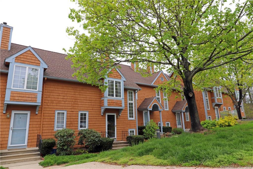 4 Pamela Court - Photo 1