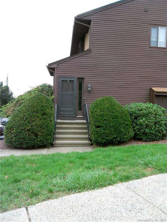 709 Summer Hill Drive - Photo 1