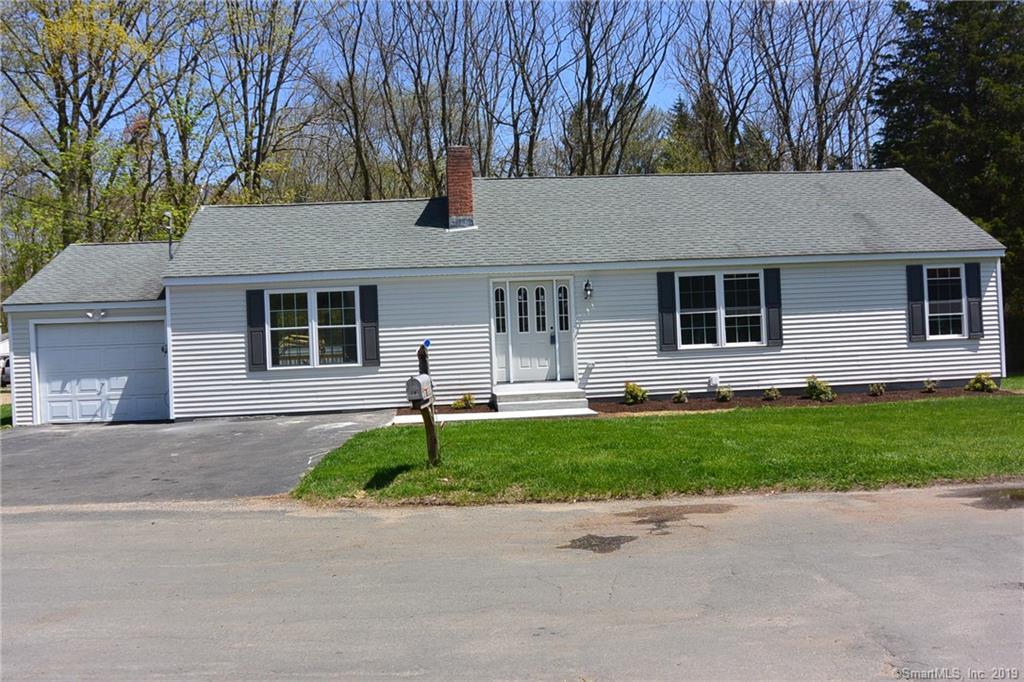 28 Buckingham Drive - Photo 1