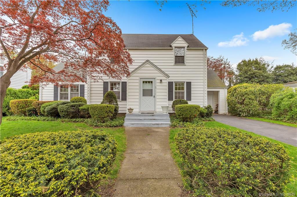 52 Quinlan Avenue - Photo 1