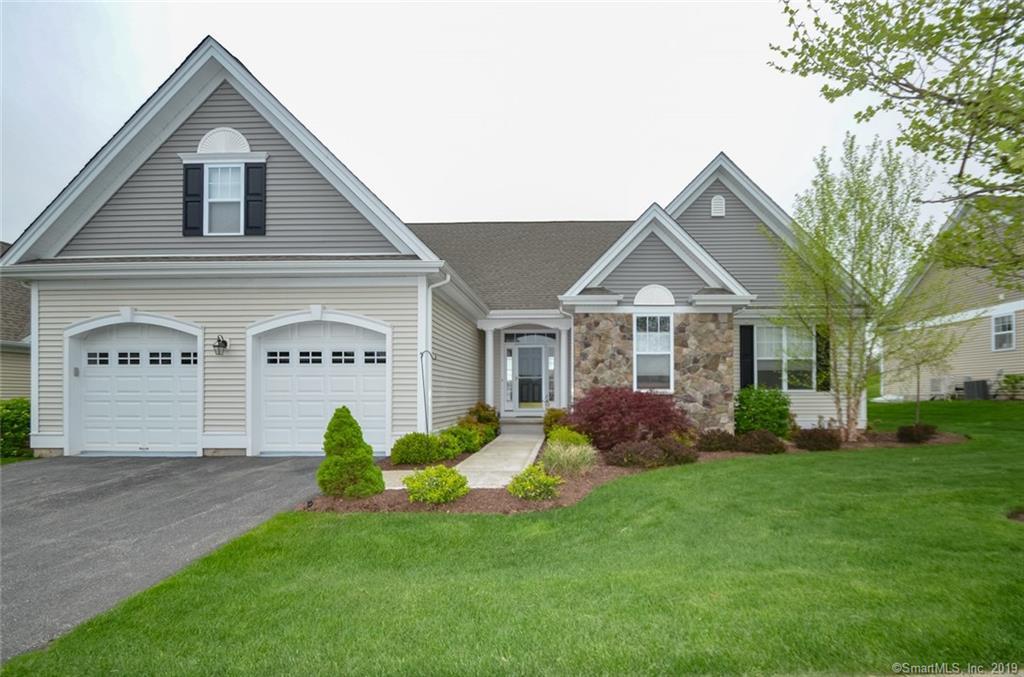 5 Bay Hill Drive - Photo 1