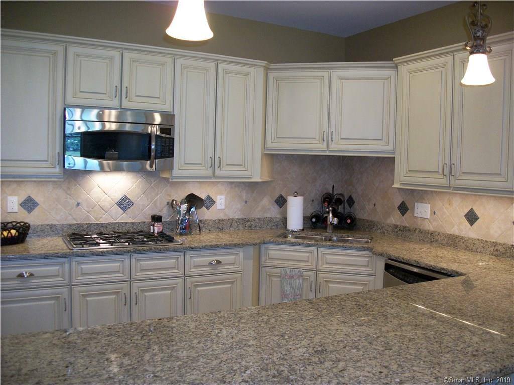 60 Maple Street - Photo 1