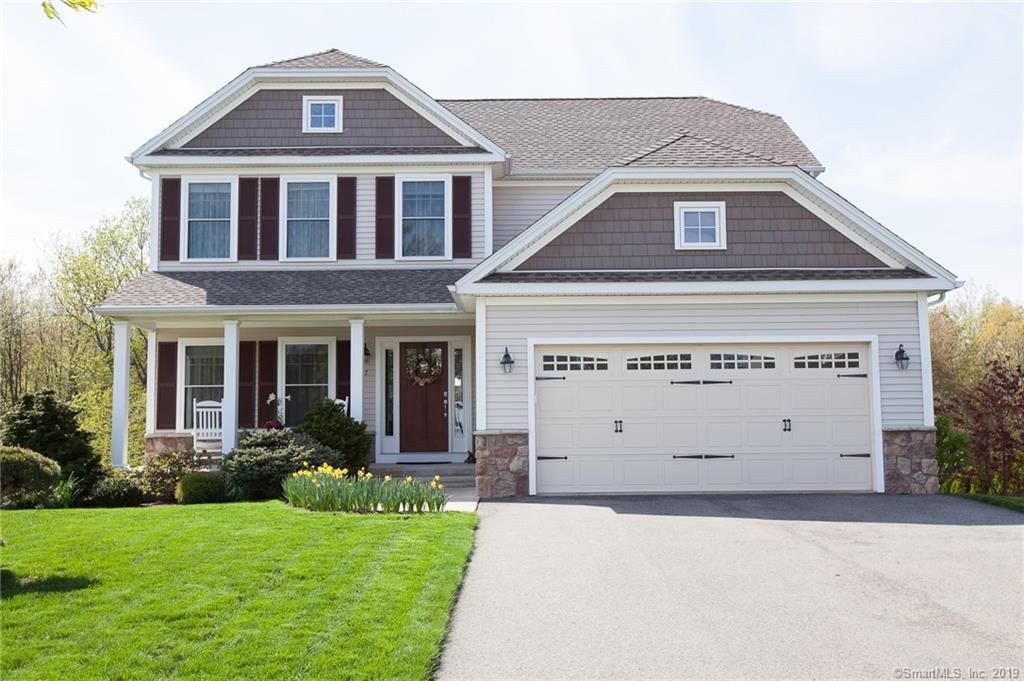 7 Twin Pines Drive - Photo 1