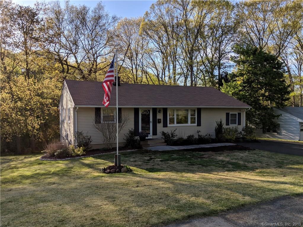 421 Lincoln Drive - Photo 1