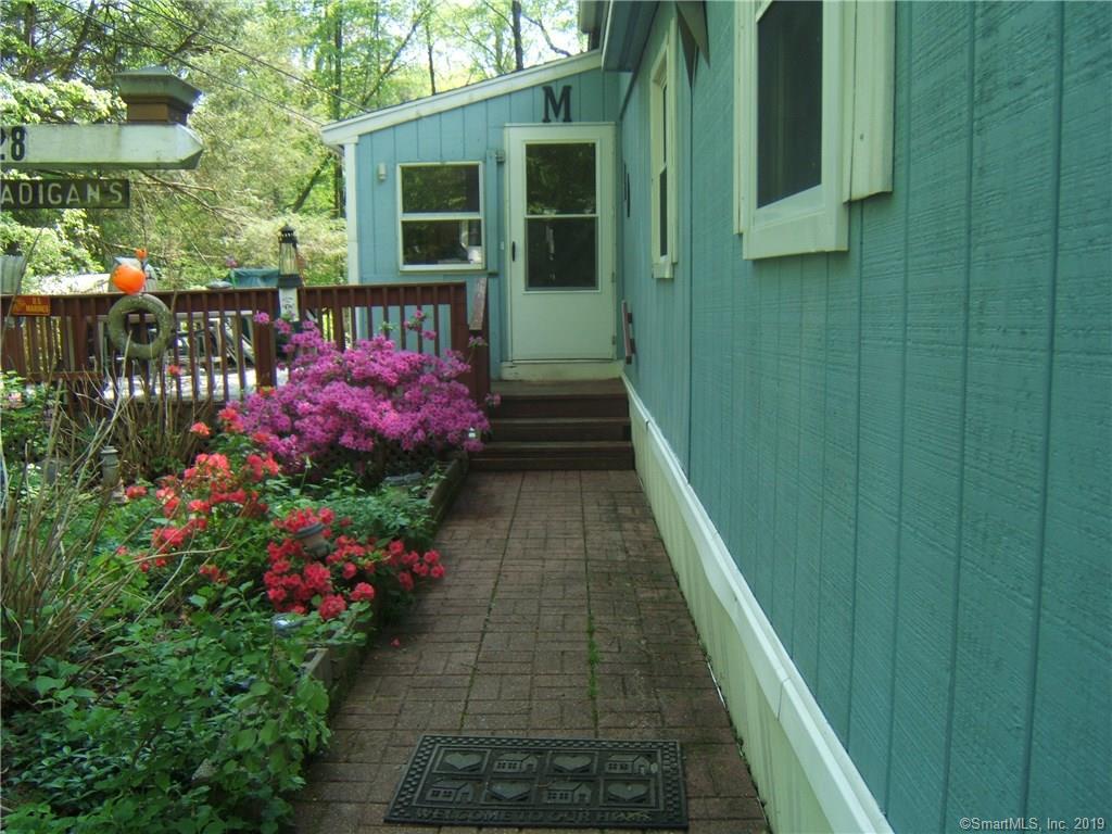 28 Evergreen Park - Photo 1