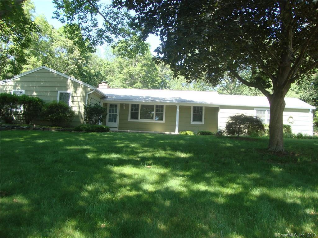 27 Sportsman Drive - Photo 1