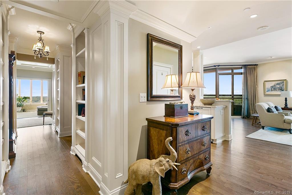 100 Parrott Drive - Photo 1