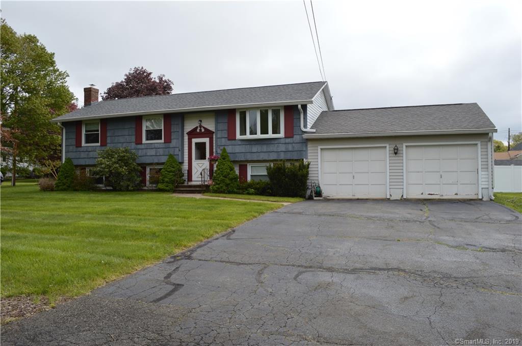 2 Pond Court - Photo 1