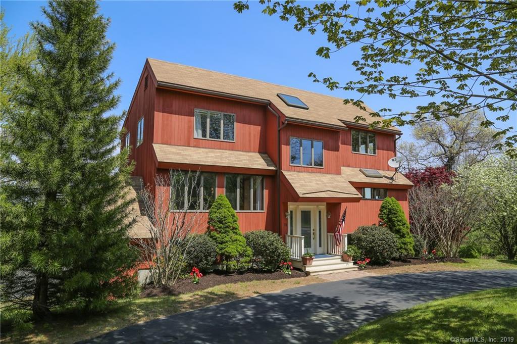 11 Scenic View Drive - Photo 1