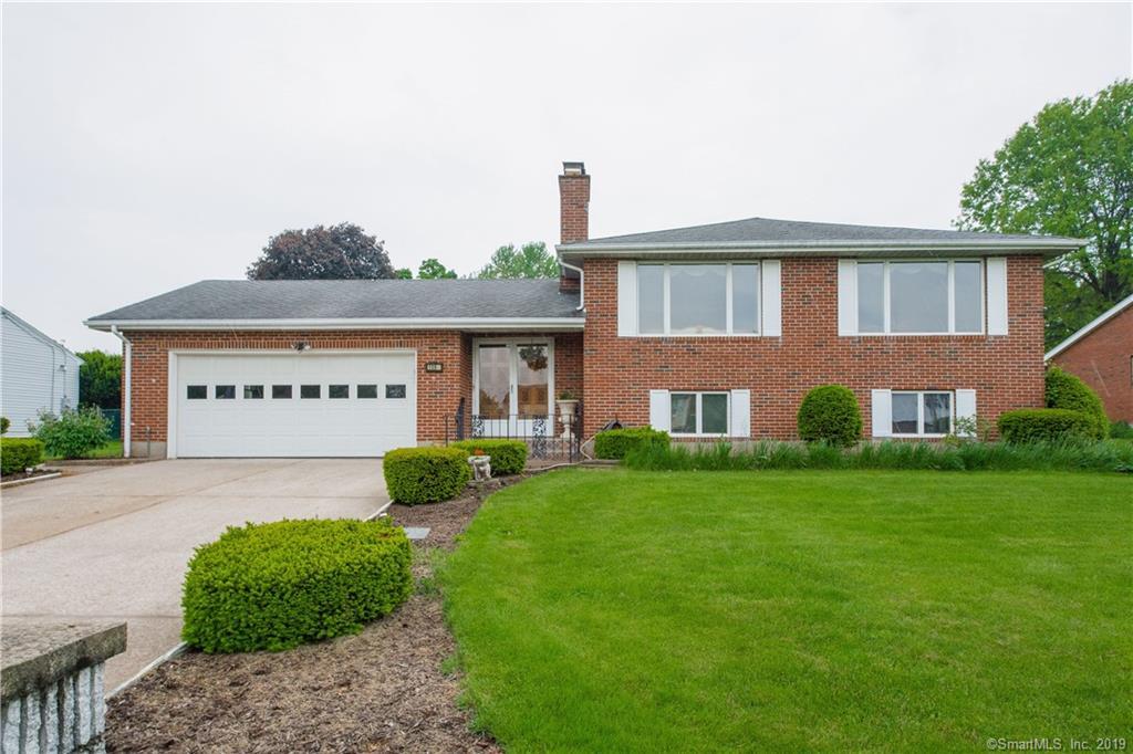 109 Morgan Circle - Photo 1