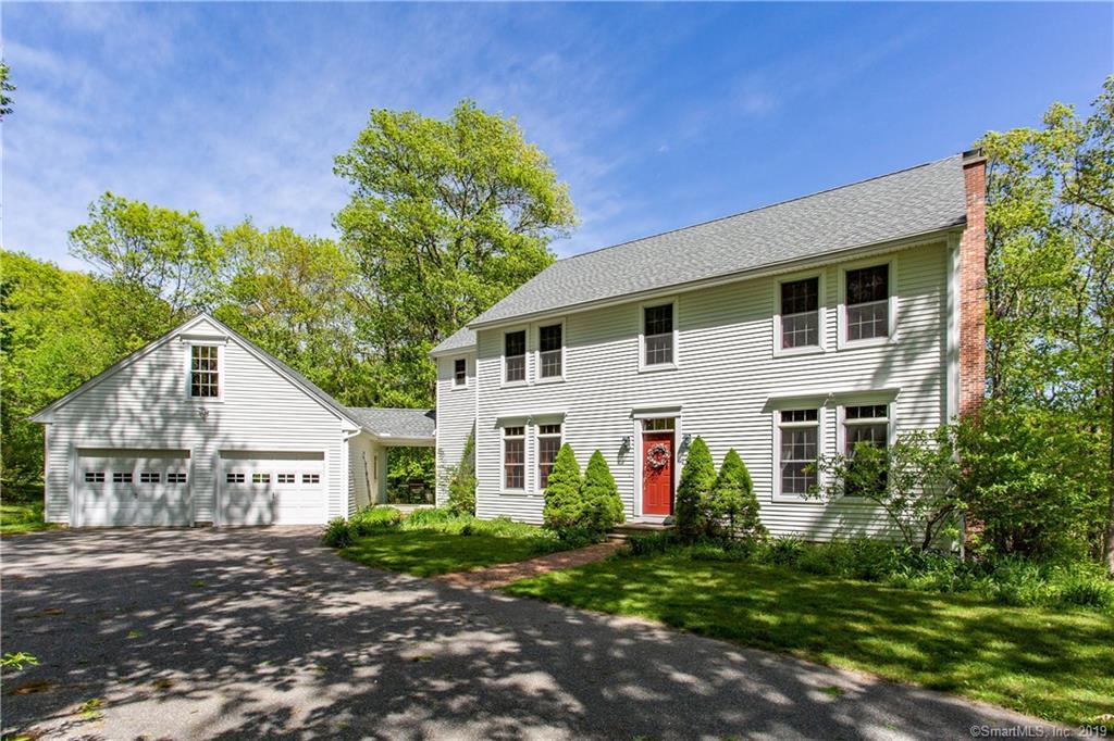 56 Laurel Road - Photo 1