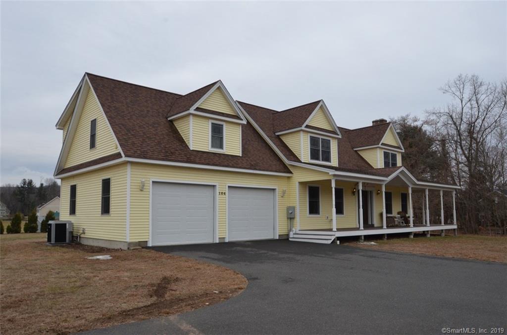 104 Battle Street - Photo 1