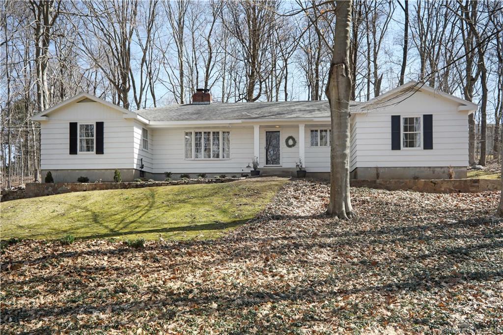 32 Meadow Wood Road - Photo 1
