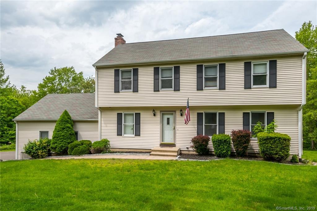 16 Sabrina Drive - Photo 1