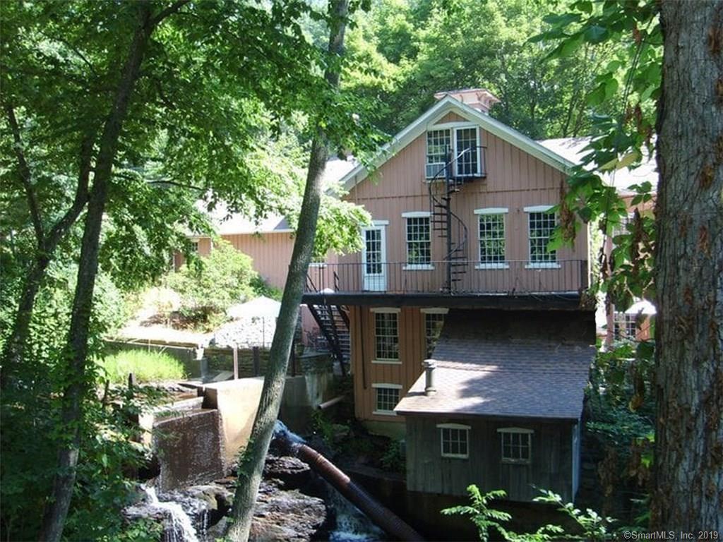 129 Main Street - Photo 1