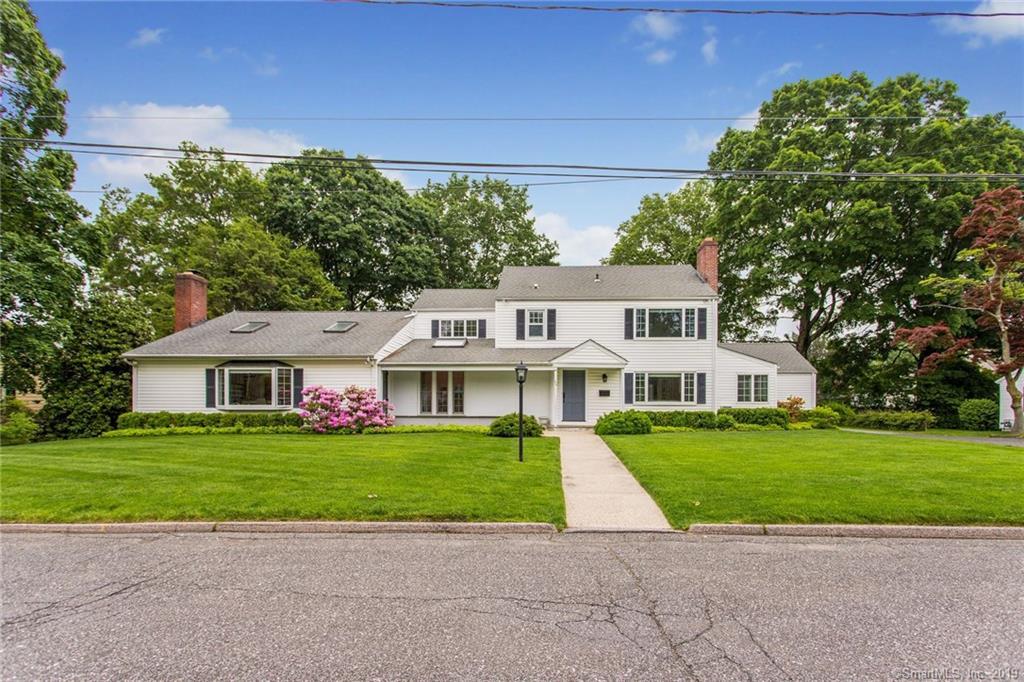 20 Pine Tree Drive - Photo 1