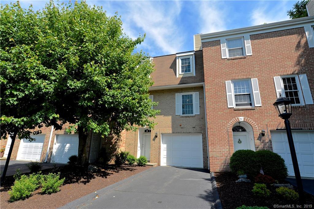 53 Kingswood Drive - Photo 1