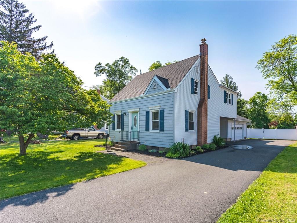 8 Ahern Avenue - Photo 1