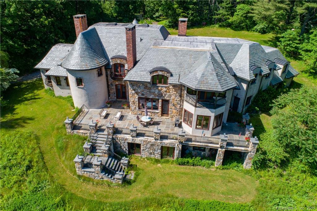 288 Maple Road - Photo 1