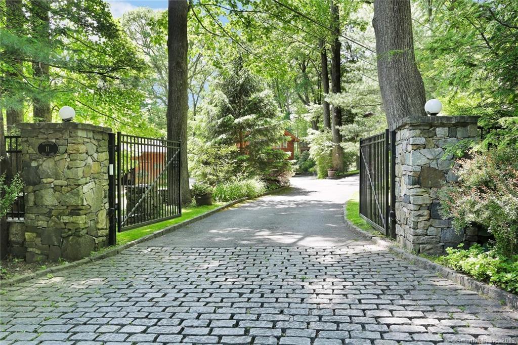11 Partridge Hill Lane - Photo 1