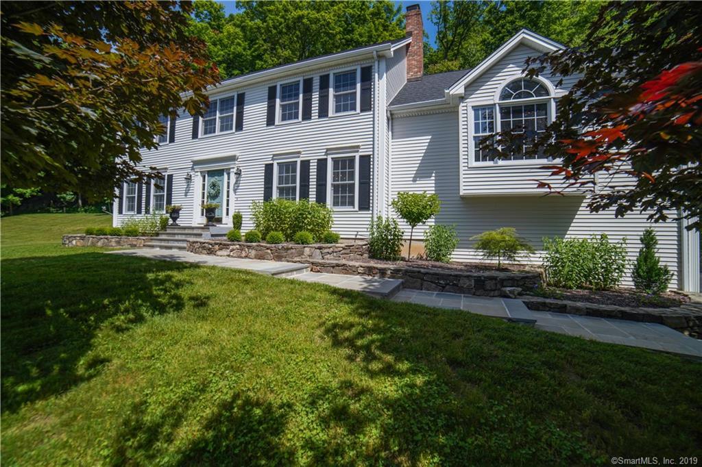 381 Laurelwood Lane - Photo 1