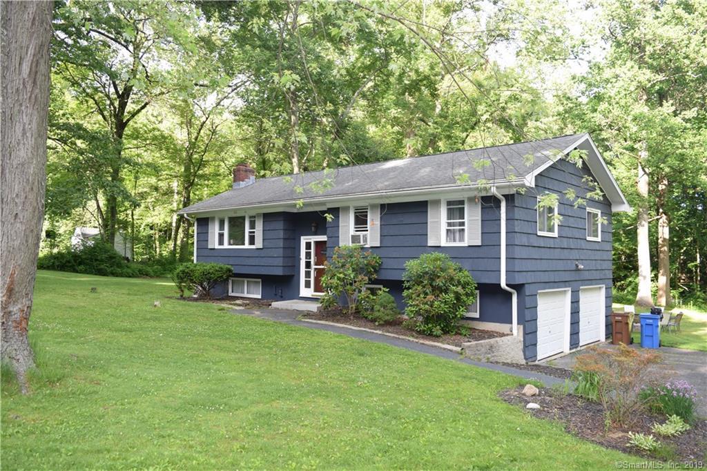 20 Whitewood Drive - Photo 1