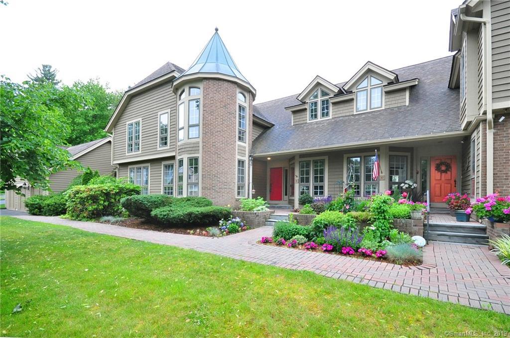 51 Brettonwood Drive - Photo 1