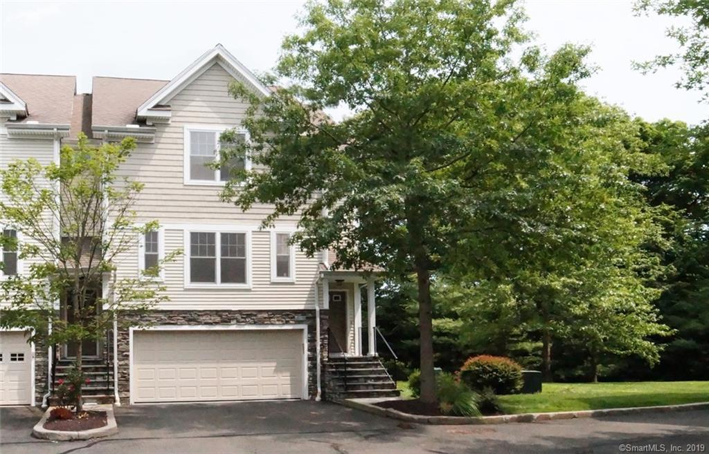 18 Ashwood Circle - Photo 1