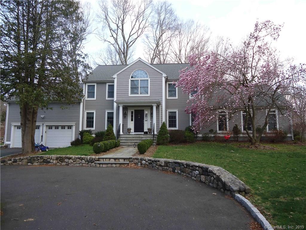 16 Woodley Road - Photo 1