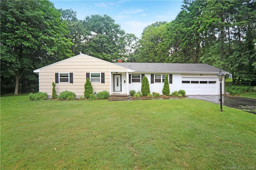 1560 Hartford Turnpike - Photo 1