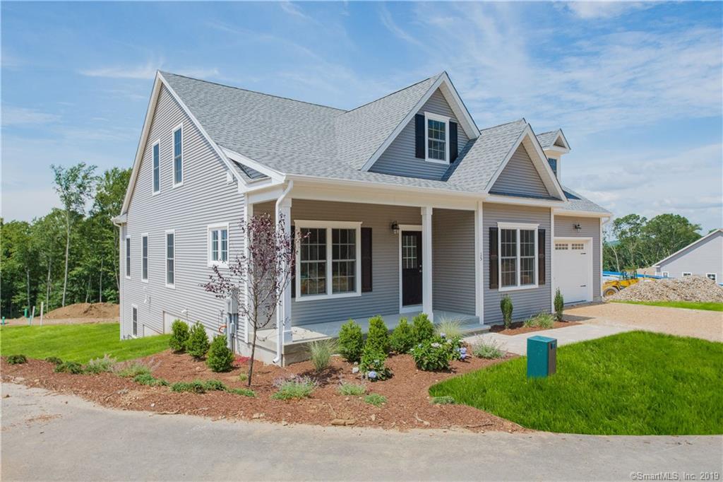 5 Essex Glen Drive - Photo 1
