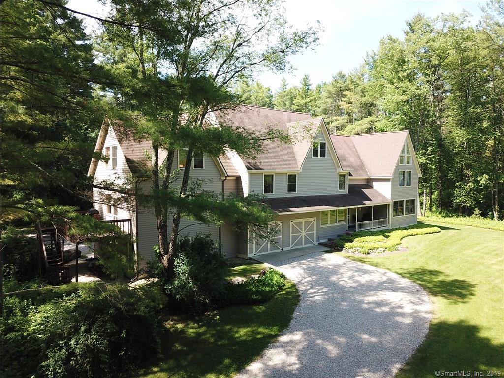 32 Amy Road - Photo 1