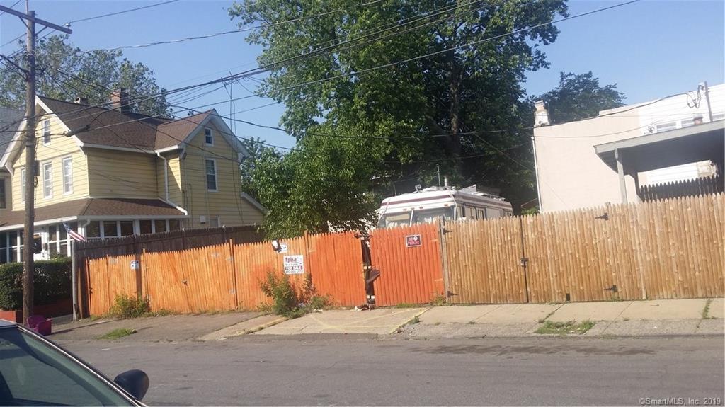 412 Logan Street - Photo 1