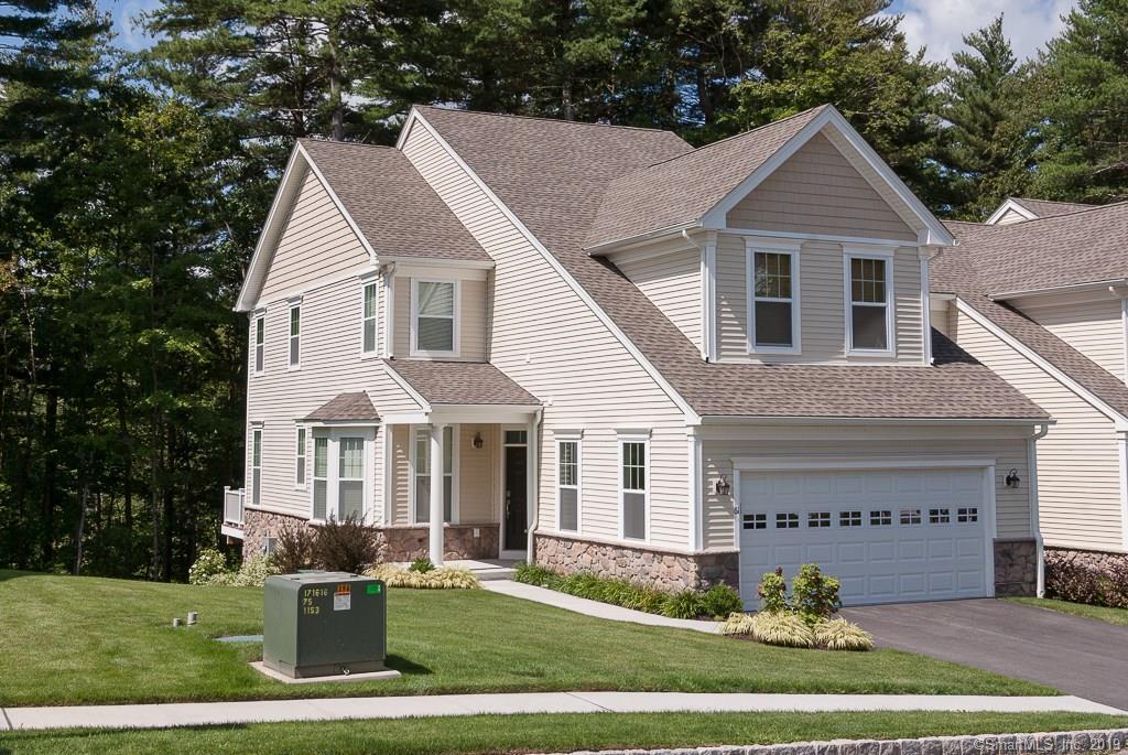 61 Ridgewood Drive - Photo 1
