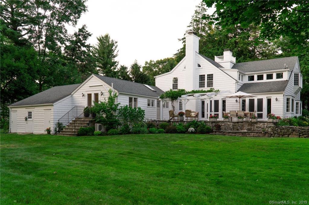 171 Ponus Avenue - Photo 1