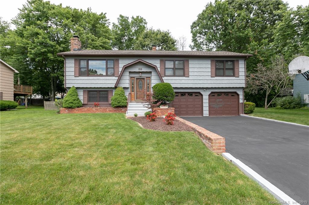 39 Swanson Drive - Photo 1