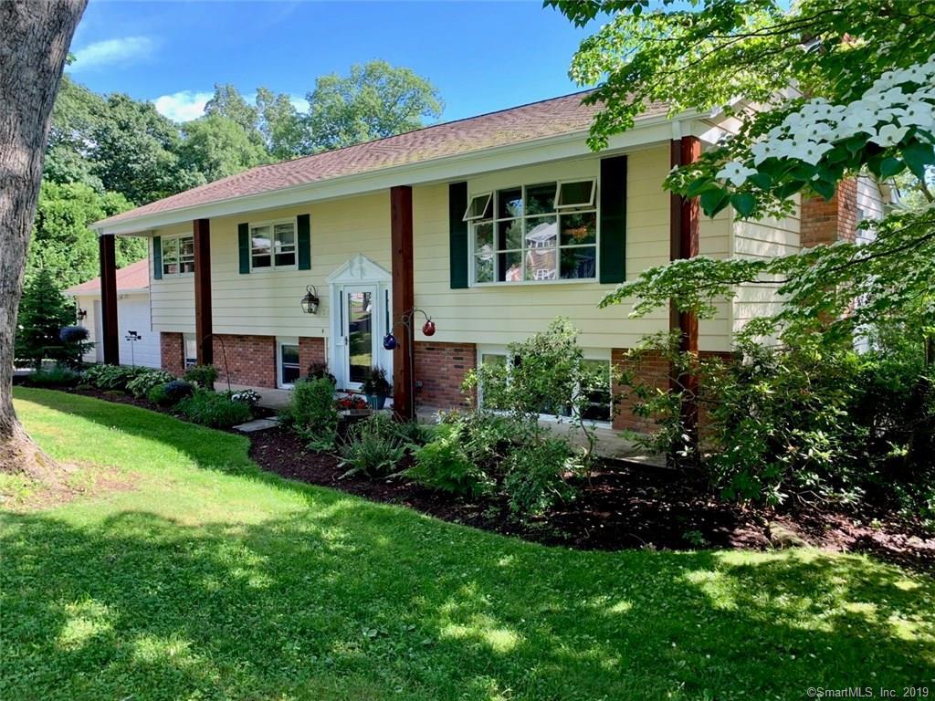 17 Pine Drive - Photo 1