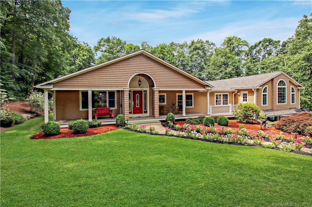 110 Tuckahoe Drive - Photo 1